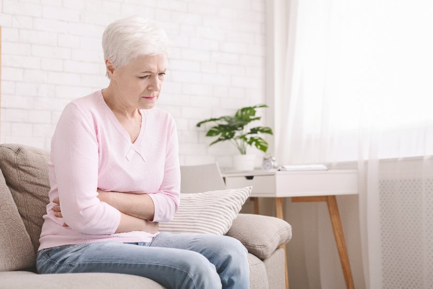 Douleurs chez la personne âgée : causes, signe, traitement
