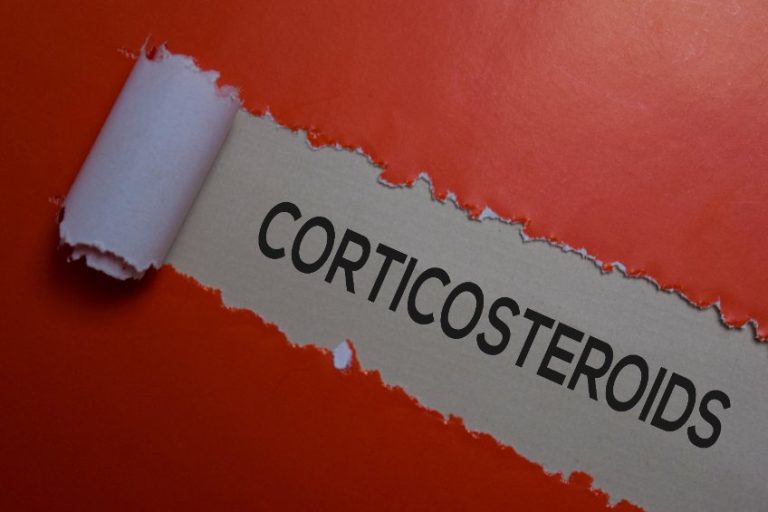 CORTICOÏDES ORAUX EN PÉDIATRIE : INDICATIONS, CONTRE-INDICATIONS, PRÉCAUTIONS ET EFFETS SECONDAIRES