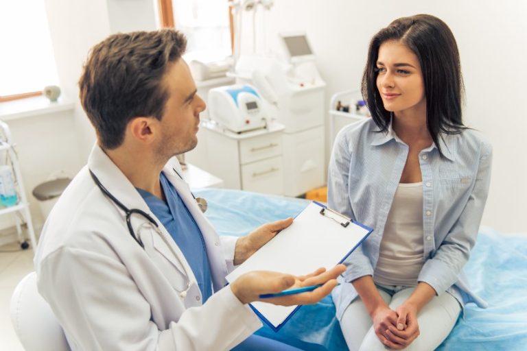 Certificats médicaux en milieu scolaire : Motifs de délivrance et réglementation