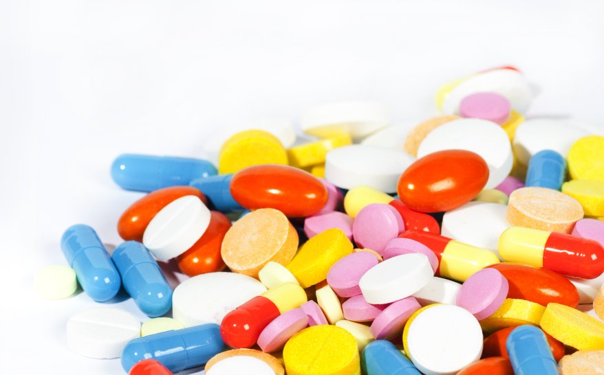 ANTIVITAMINE K (AVK) : classification, indications, contre-indications