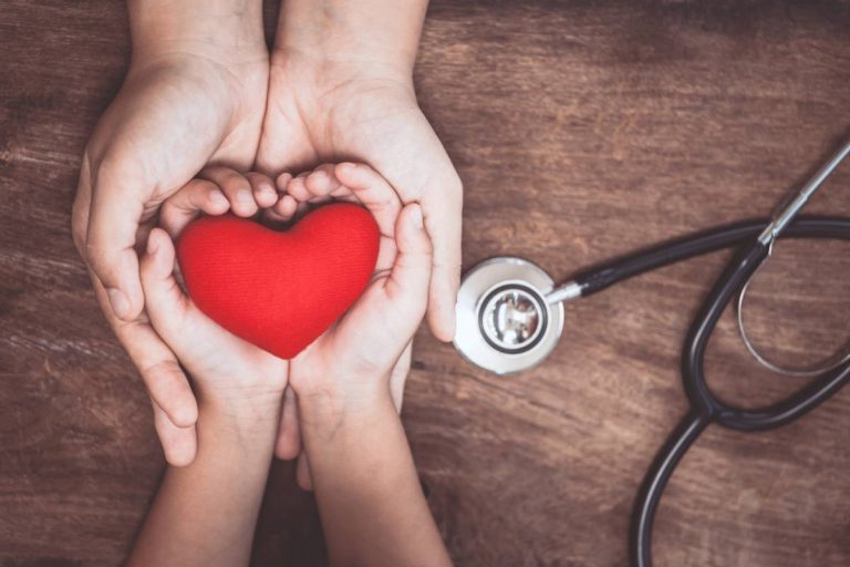Mutuelle : quelles garanties avoir pour les soins de votre enfant ?