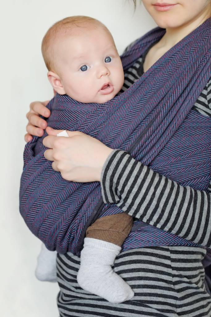 calmer b&eacute;b&eacute; en pleurs &eacute;charpe