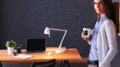 Concept de bien-être d'une femme au travail