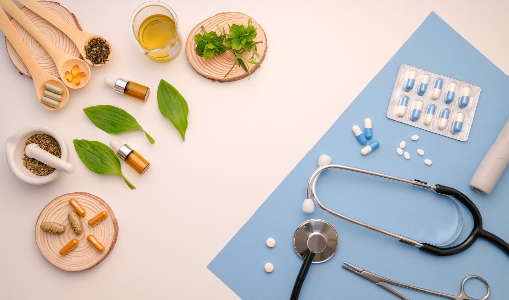 Se protéger avec une complémentaire santé : voici tout ce que vous devez savoir Concept de complémentaire santé
