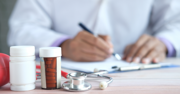 Liste Médicaments Charonne-Asso.fr